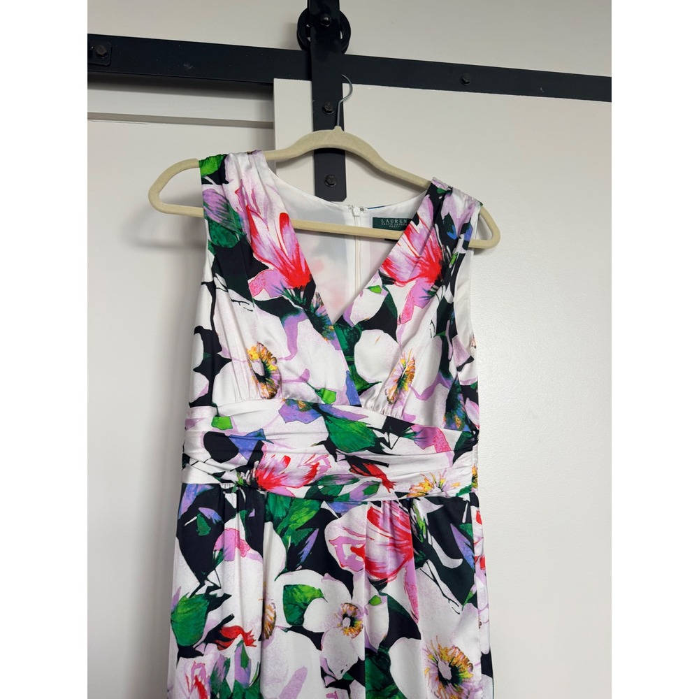 Lauren Ralph Lauren Floral V-Neck Ruched Sheath Dress Size 8 White Pink Multi - Picture 3 of 8